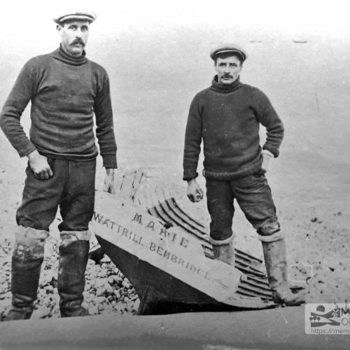 Walter and 'Teddy' Attrill, with their wrecked boat following the 'Romola' rescue